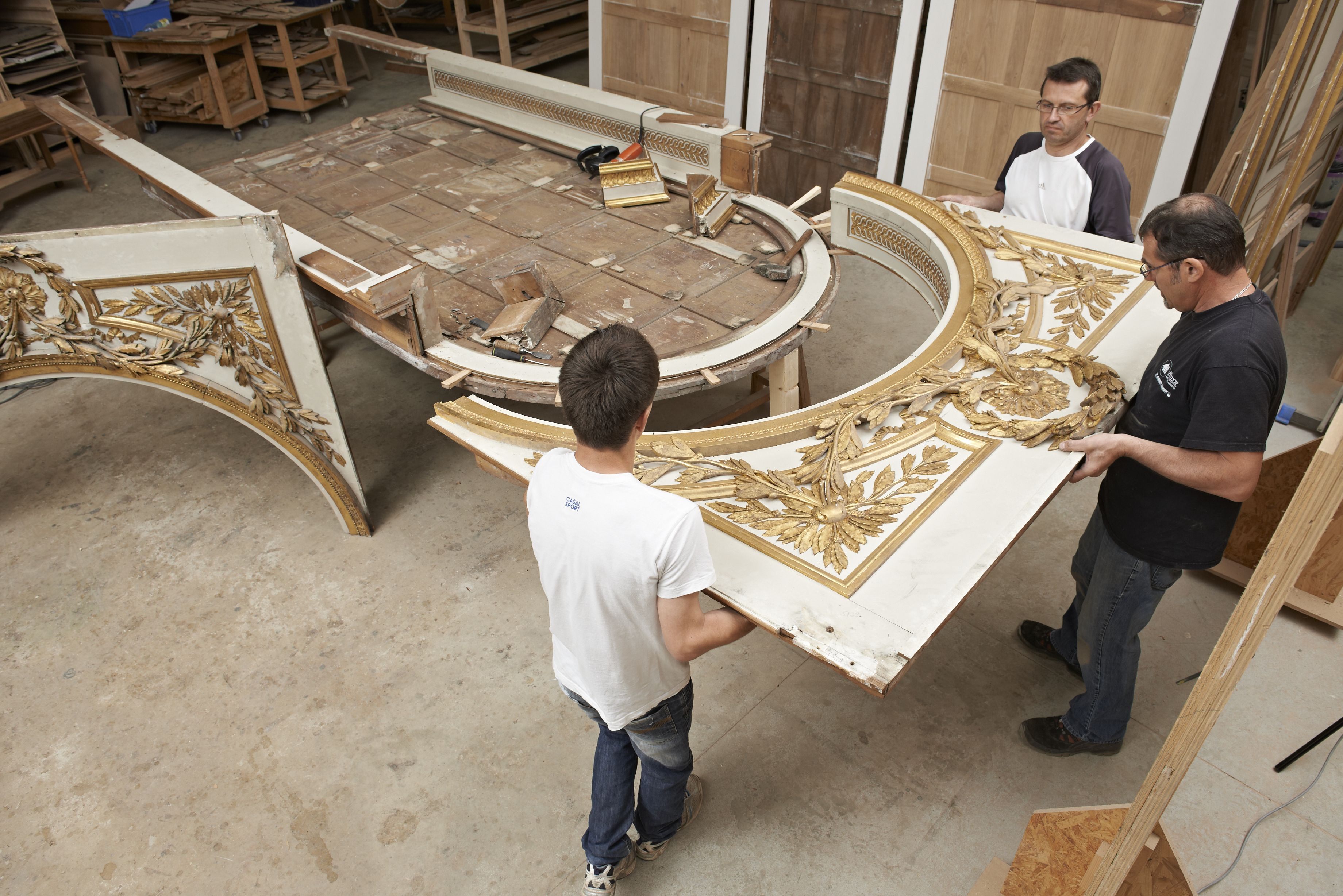 Paris - Musée du Louvre - Restauration des boiseries de la chambre de parade de l'Hôtel de Luynes
