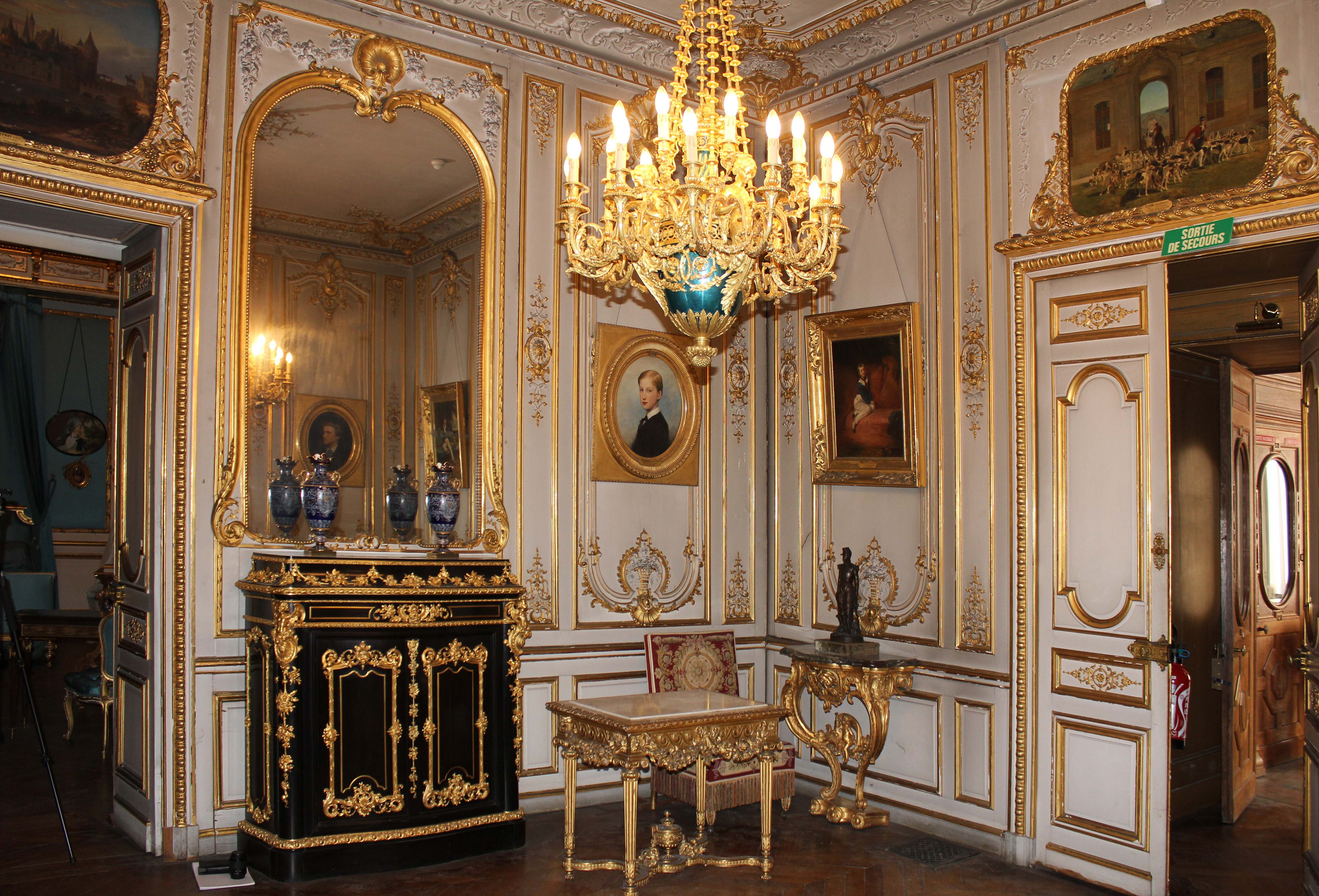 Château de Chantilly - étude des décors des petits appartements