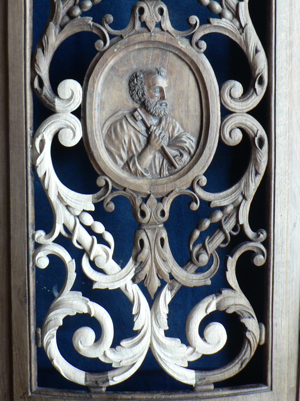 La Roche-Maurice - Eglise paroissiale - Restauration du confessionnal sud