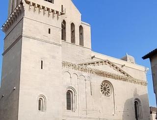 cathédrale nimes